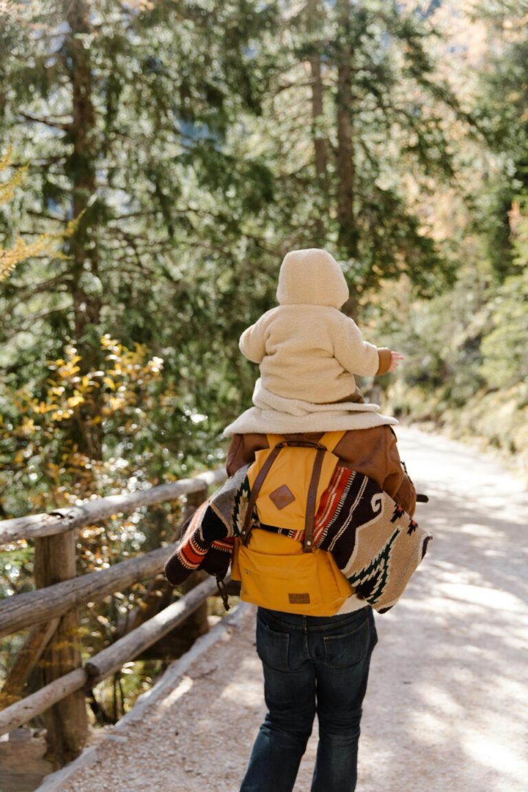 Your Unique Fall Bucket List: The Best Ideas for Families